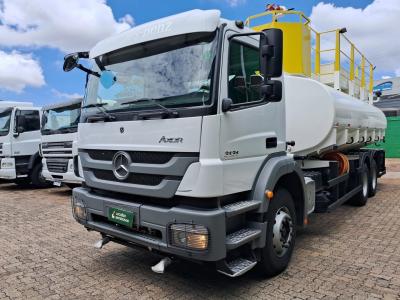 Caminhão Iveco Stralis Ano 2022