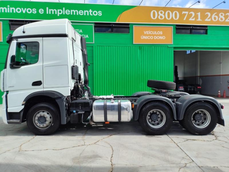 Caminhão Iveco Stralis Ano 2023